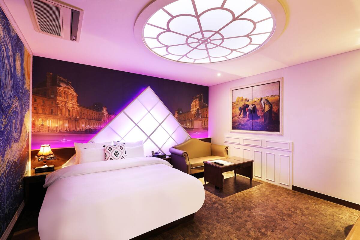 Deluxe Double Room | 1 bedroom, free WiFi