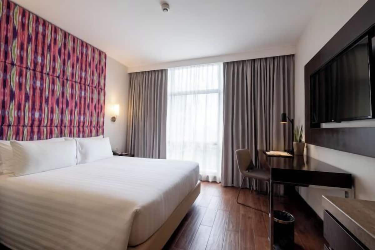 In-room safe, desk, laptop workspace, blackout curtains