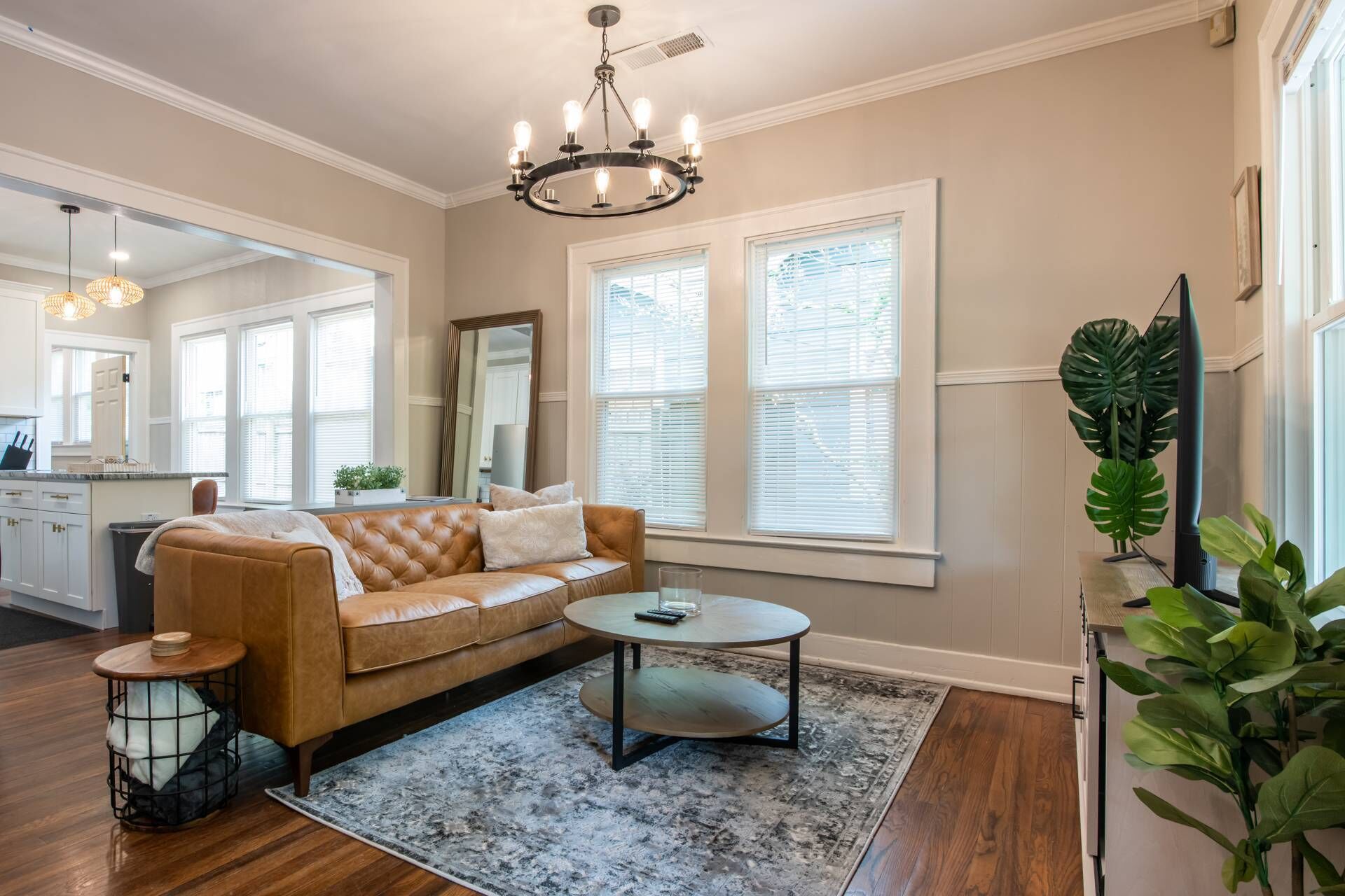 The Elm | Spacious, Screened Porch, Newly Updated