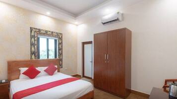 Bộ đồ giường cao cấp, trang trí khác biệt, bàn