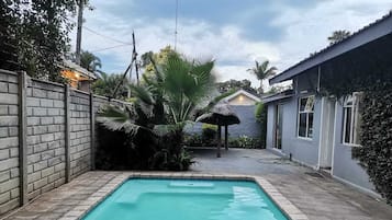 Udendørs pool