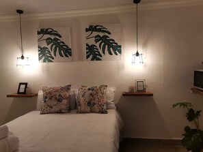 Standard Double Room, 1 Double Bed | Individually decorated, individually furnished, desk, laptop workspace