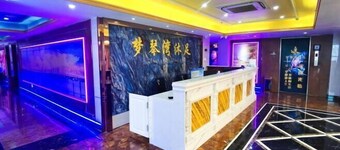 Yiyi Chain Hotel (Foshan Sanshui Plaza Branch)