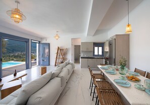 Deluxe Villa | Living area - Calionas Suites  (Lefkada)