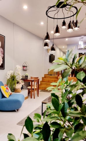 32-Zoll-Flachbildfernseher mit Kabelempfang