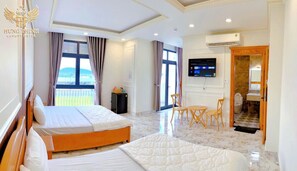 Premium bedding, minibar, desk, blackout drapes - Hung Thinh Hotel Phu Quoc (Phu Quoc)