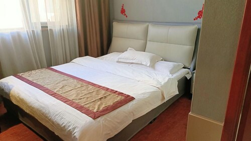 Greentree Inn Hebi Hengshan Road Business Hotel