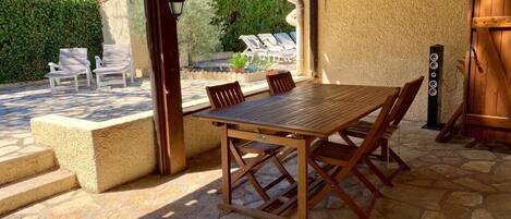 Restauration extérieure