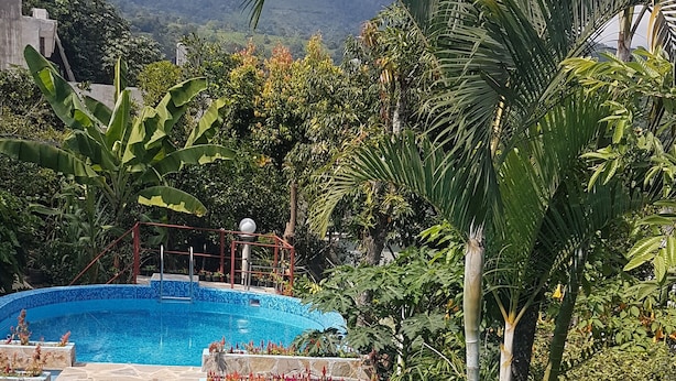 Unclassified image, 1 of 48, button - La casona de MaryChuy (Xilitla)
