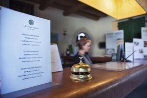 Lobby - Villa Policreti Hotel (Aviano)