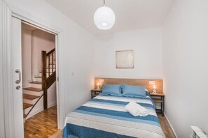 4 bedrooms, free WiFi, bed sheets