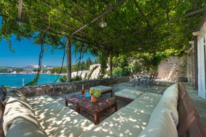 Outdoor dining - MAR Residence (Mlini)