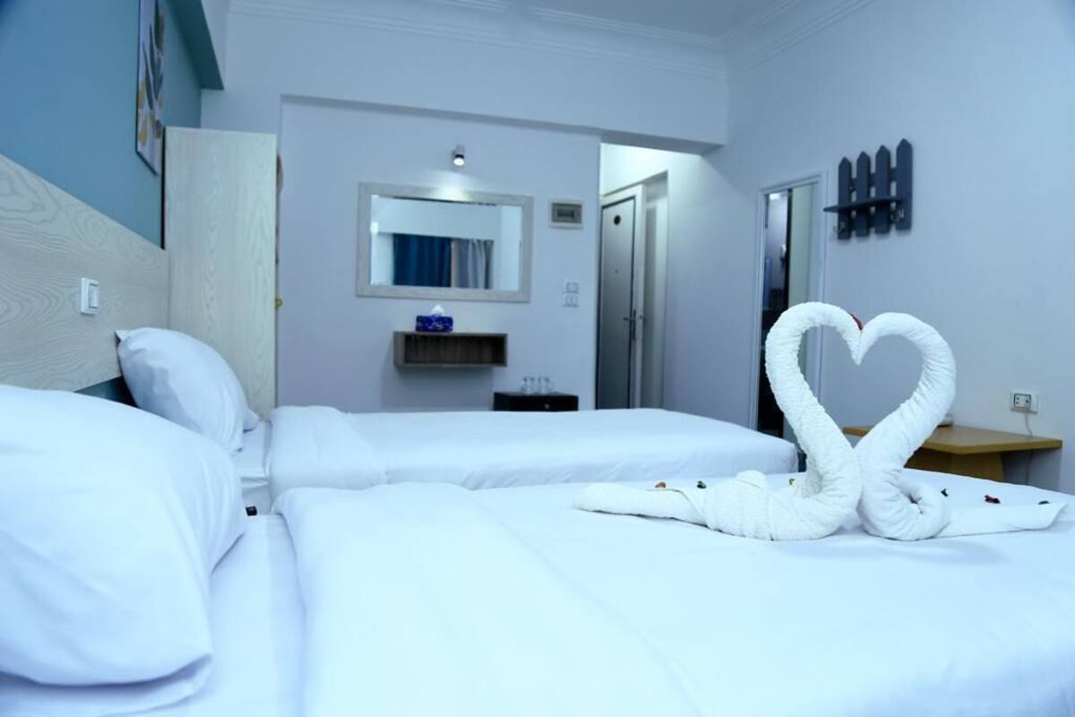 Kamar Double Klasik | Seprai premium, tempat tidur Tempur-Pendic, minibar, dan kedap suara