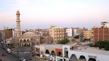 Basic Studio Suite | Terrace/patio