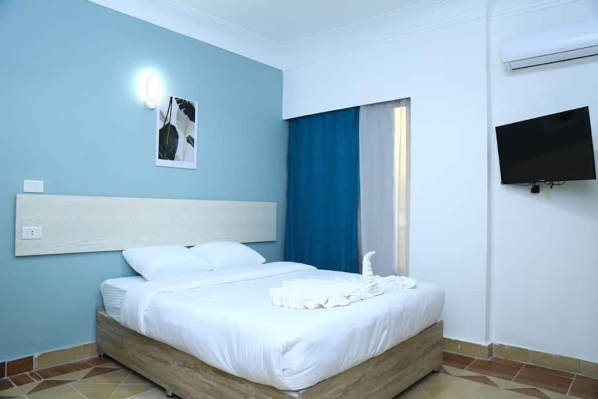 Hochwertige Bettwaren, Tempur-Pedic-Betten, Minibar