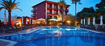 Hotel Cala Sant Vicenc - Adults Only