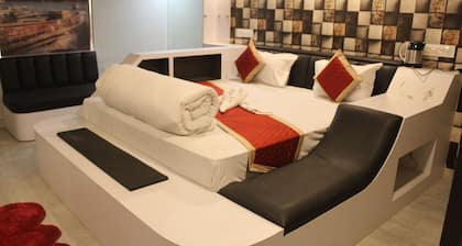 Hotel Royal Amar
