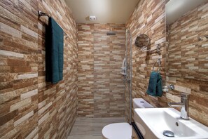 Hair dryer, towels, soap, toilet paper - Parko Studios - Studio 4 (Rodos)