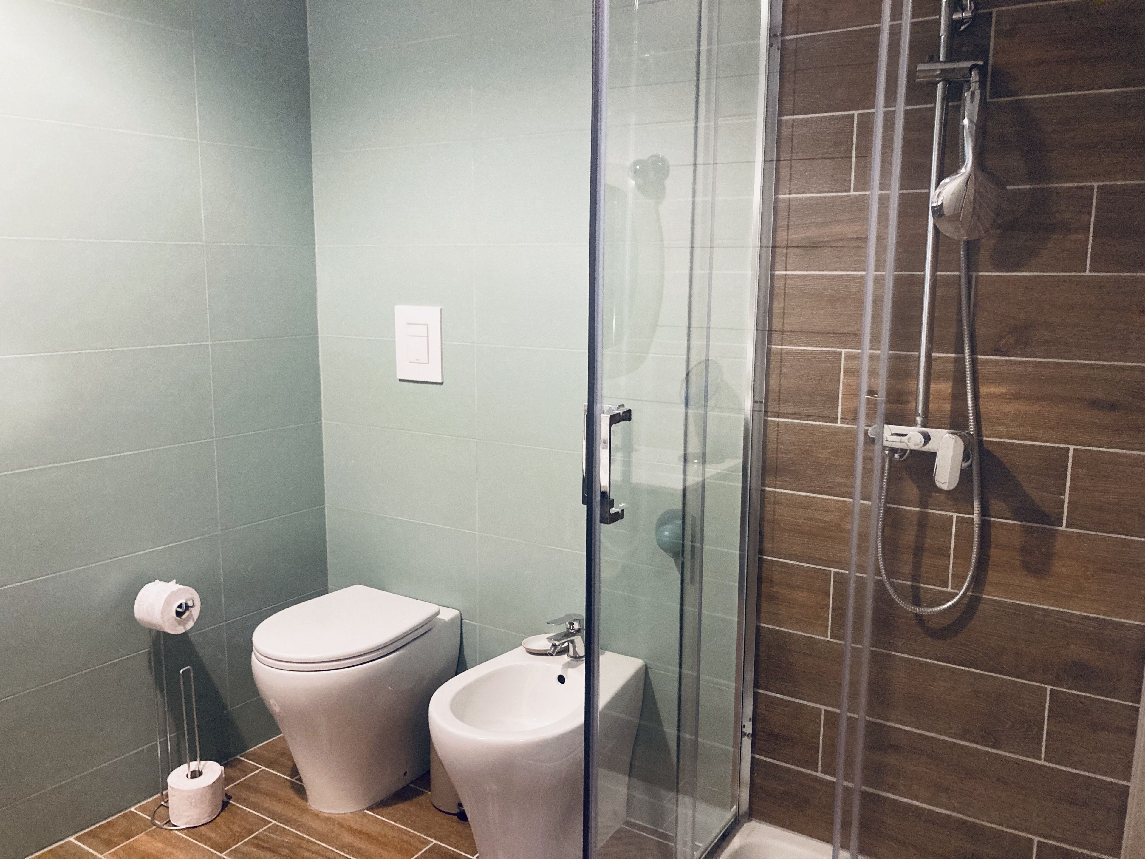 Apartment with balcony overlooking the sea