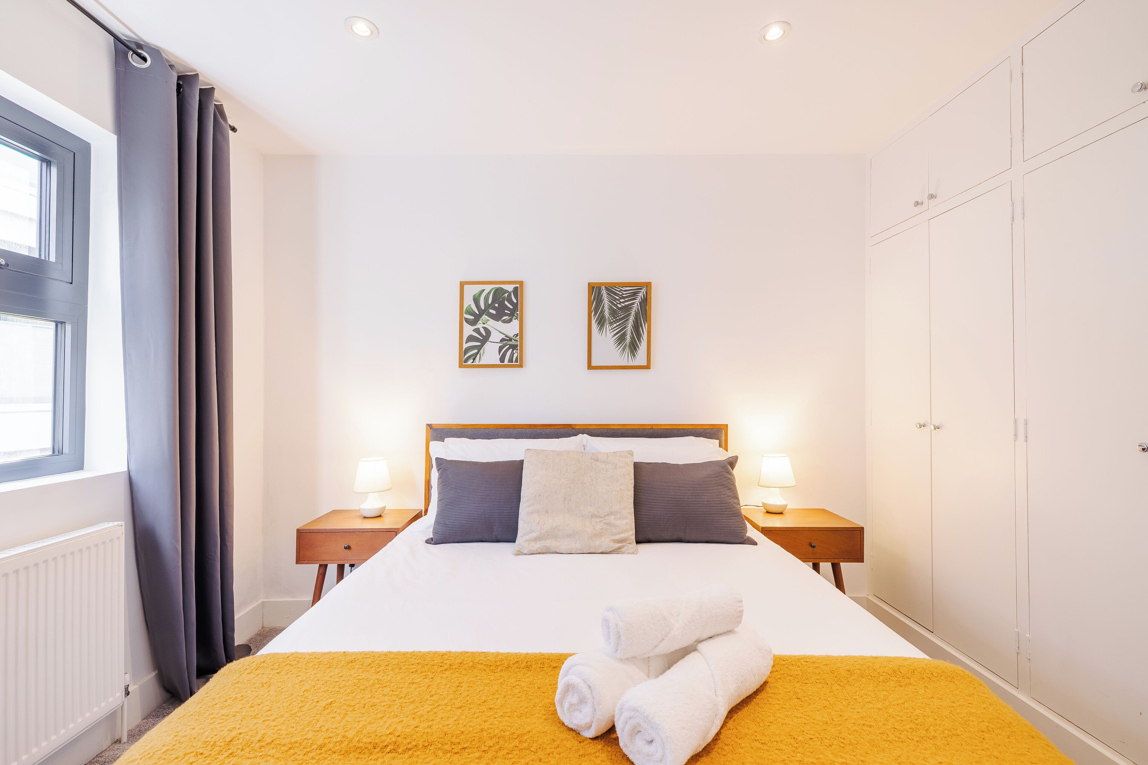 2 chambres, fer et planche à repasser, Wi-Fi gratuit, draps fournis