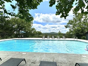 Pool - Lakefront, Amazing LakeView, Private Hot Tub! (Hollister)