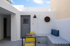 Classic-huvila | Terassi/patio