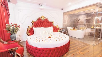 Superior Double Room | Desk, free WiFi, bed sheets