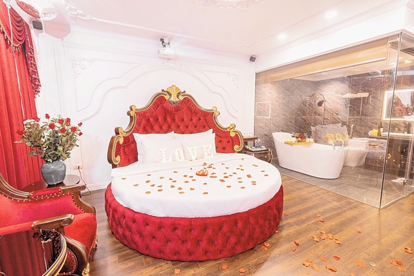 Superior Double Room | Desk, free WiFi, bed sheets