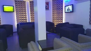 Bar (di hartanah)