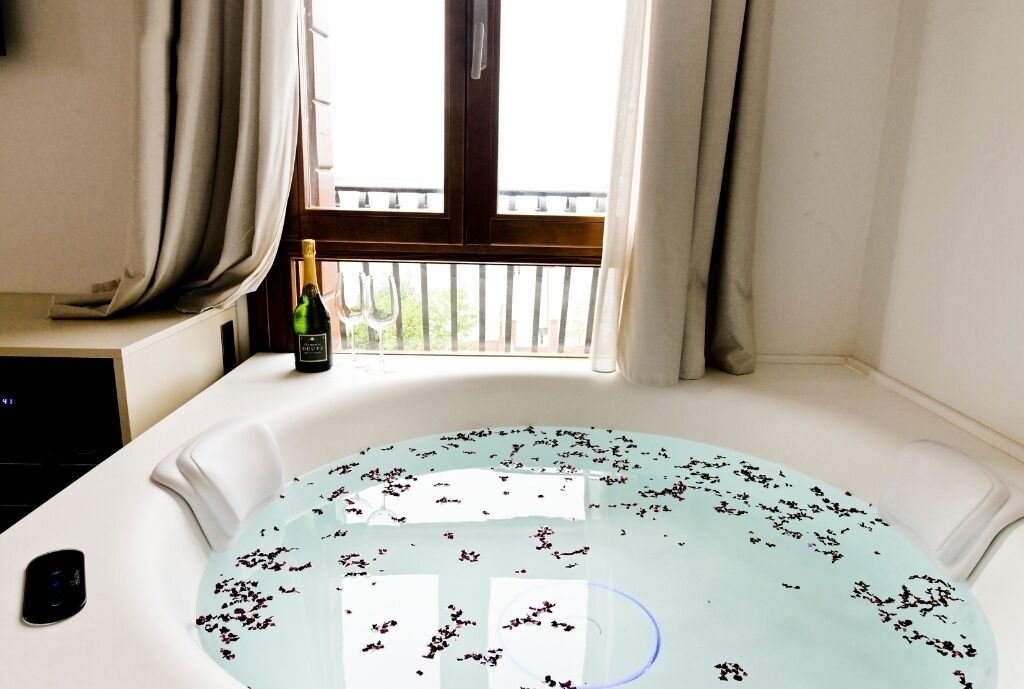Luxury Room, Jetted Tub (Verbena) | Down duvets, minibar, in-room safe, blackout curtains