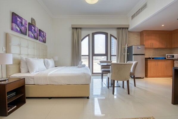 In-room safe, iron/ironing board, free WiFi, bed sheets