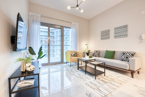 Exceptional 1BR in MAG 5, Emaar South by Deluxe Holiday Homes