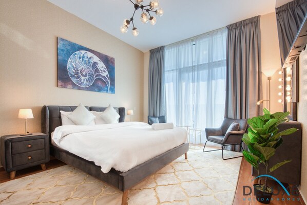 Bügeleisen/Bügelbrett, kostenloses WLAN, Bettwäsche