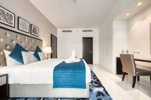 1 bedroom, in-room safe, iron/ironing board, free WiFi
