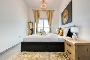 1 bedroom, in-room safe, iron/ironing board, free WiFi