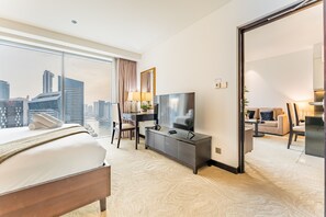 1 bedroom, in-room safe, iron/ironing board, free WiFi