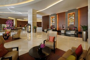 Lobby - Posh 1BR at The Address Residences Dubai Marina by Deluxe Holiday Homes (Dubai)