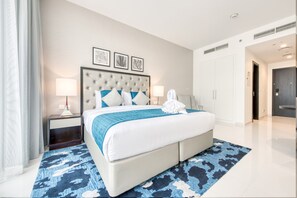 In-room safe, iron/ironing board, free WiFi, bed sheets - Cozy Studio in Damac Celestia A Dubai South by Deluxe Holiday Homes (Dubai)