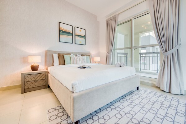 1 chambre, coffre-fort, fer et planche à repasser