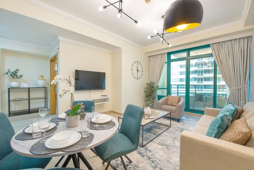 Dazzling 1BR at Marina Crown Dubai Marina by Deluxe Holiday Homes