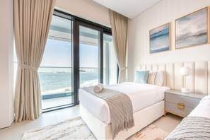 3 عدّة غرف نوم ومكواة/لوح كي وواي فاي مجانًا وملاءات أسرّة