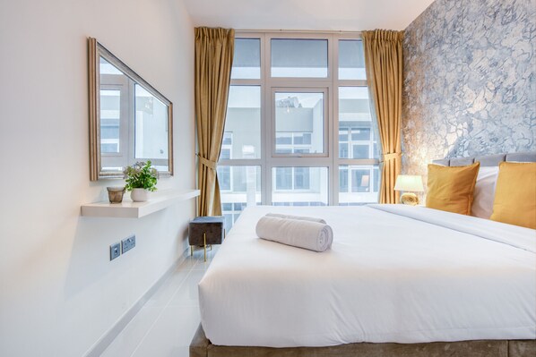 3 habitaciones, tabla de planchar con plancha y wifi gratis