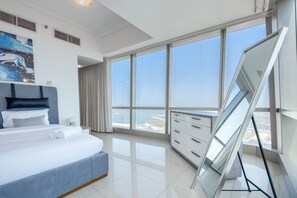 3 bedrooms, in-room safe, iron/ironing board, free WiFi