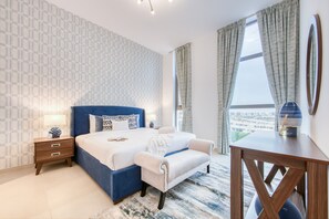 2 bedrooms, in-room safe, iron/ironing board, free WiFi