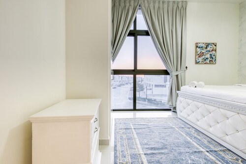 Extensive 3BR Townhouse at Damac Hills 2 Janusia by Deluxe Holiday Homes