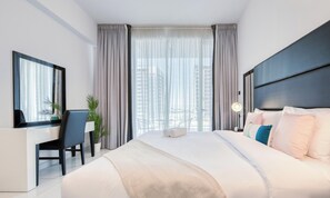 Zimmersafe, Bügeleisen/Bügelbrett, kostenloses WLAN, Bettwäsche