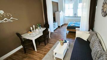 Smart TV, books, music library