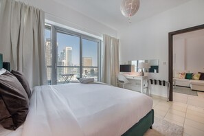 1 chambre, coffres-forts dans les chambres, fer et planche à repasser