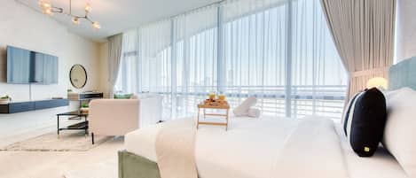 مكواة/لوح كي وواي فاي مجانًا وملاءات أسرّة