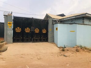 Front of property - Umbrella Properties Eleyele Ibadan (Ibadan)